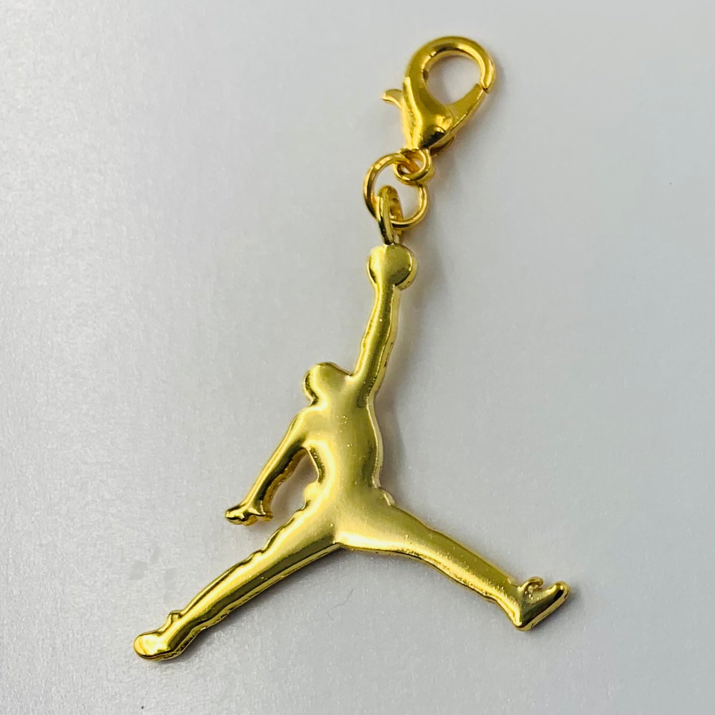 Golden Jumpman Jordan Charms Nike Lace Locks Shop now ShopDichSchick