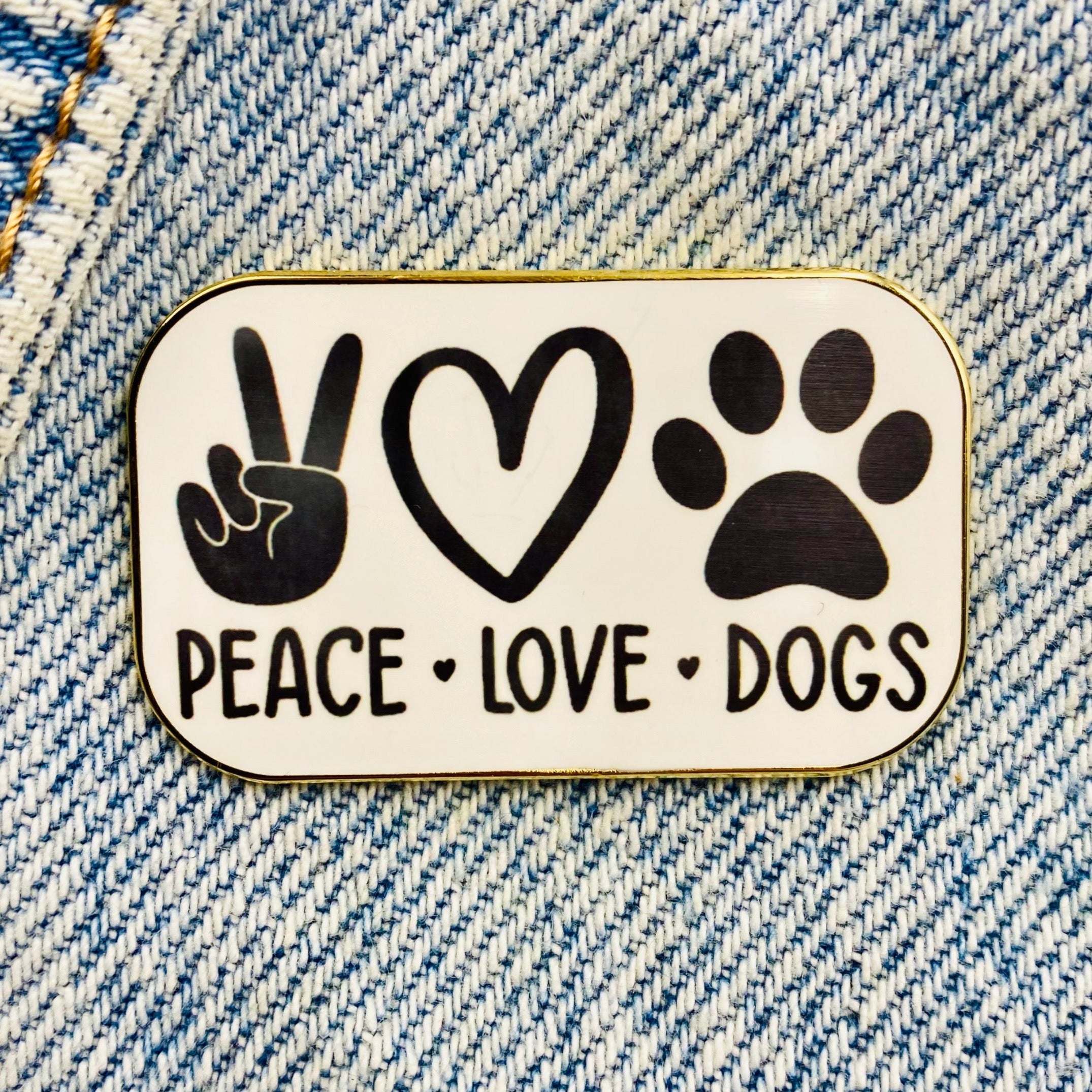 Saying peace love dogs Enamel Pin