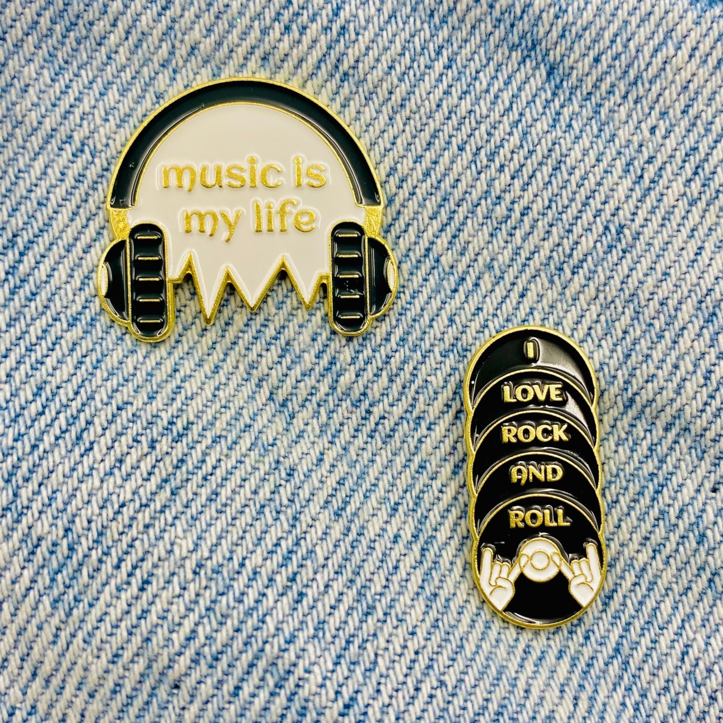 Spruch "Musik ist mein Leben" Emaille Pin