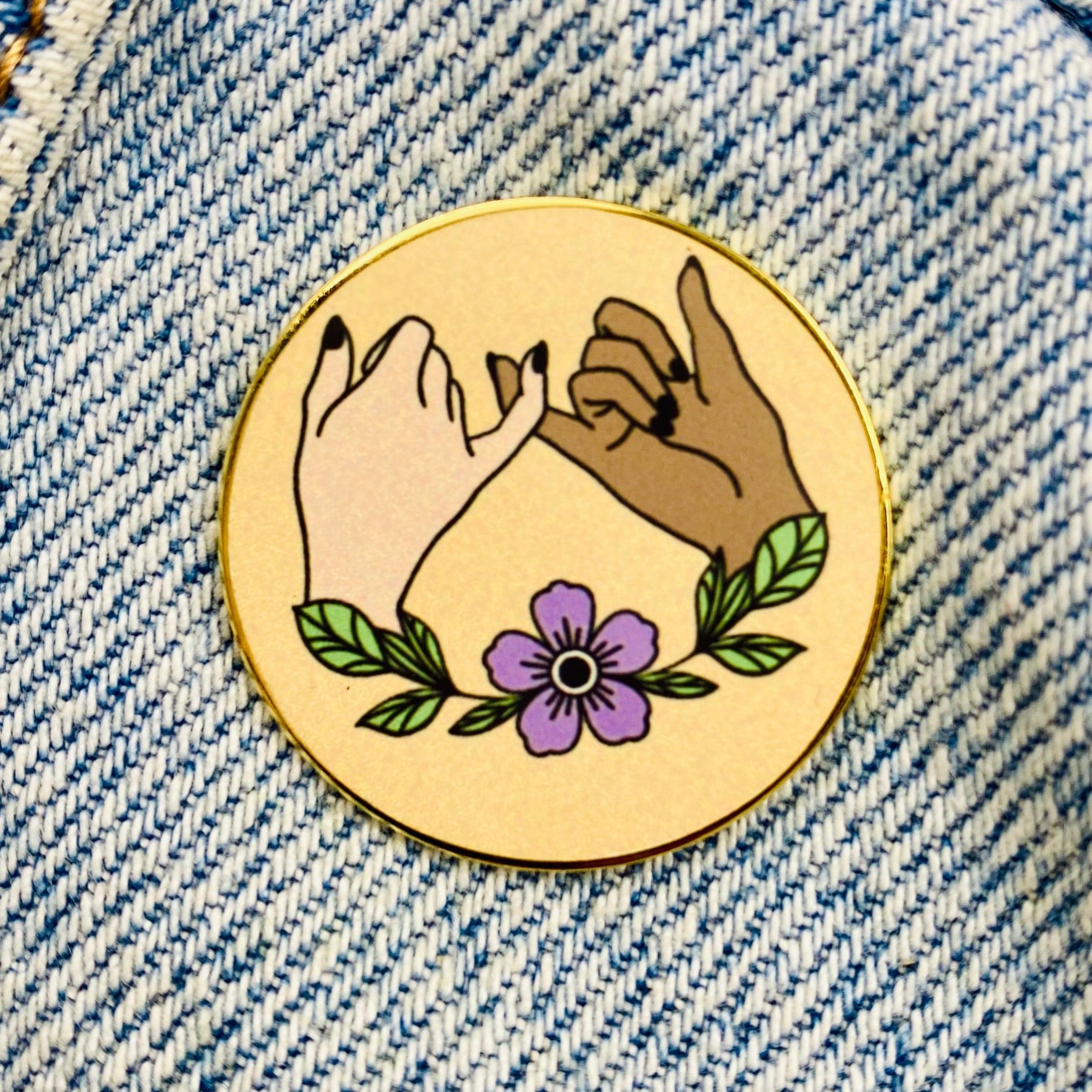 Pinky swear Enamel Pin