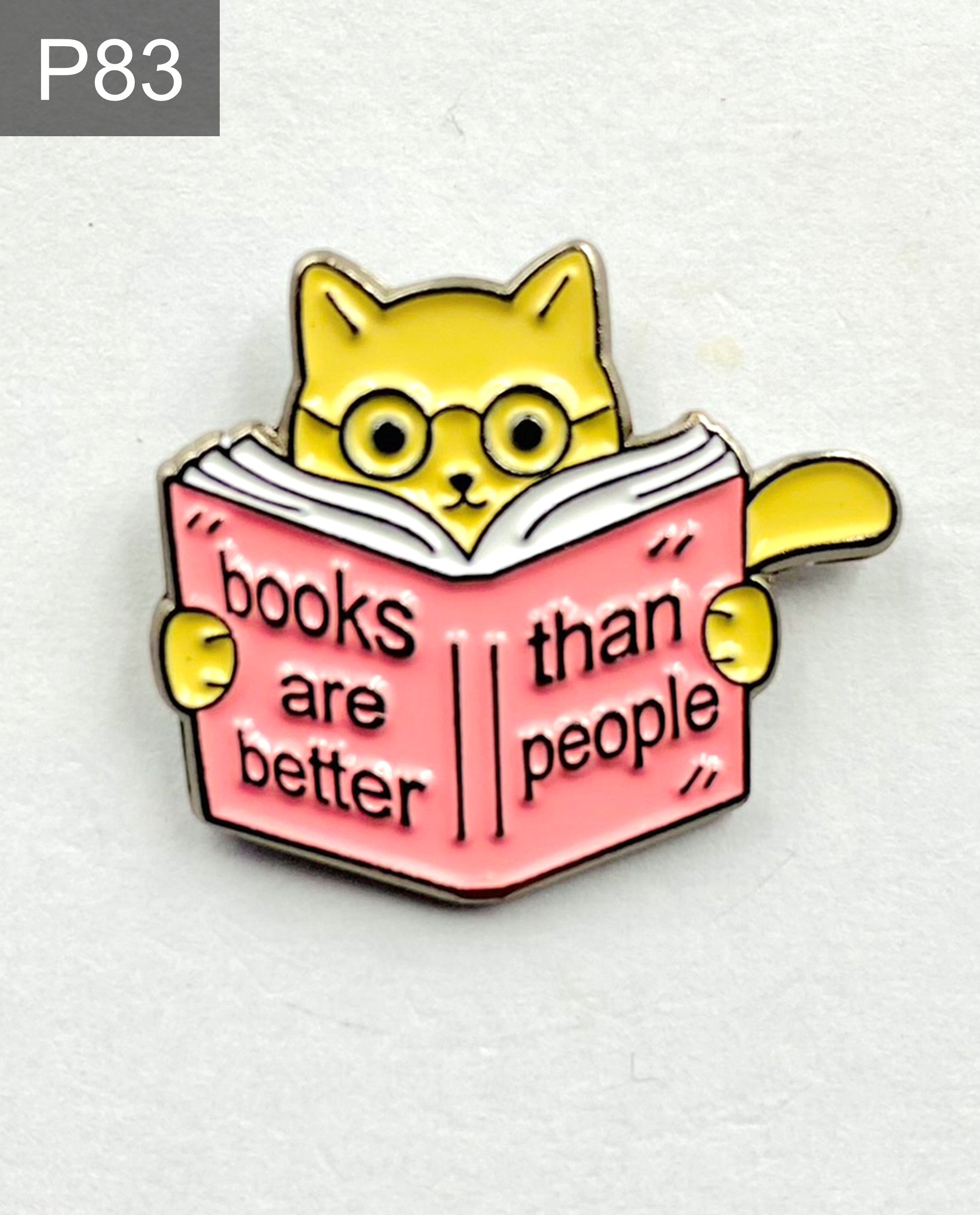 Spruch Katze mit Buch Emaille Pin