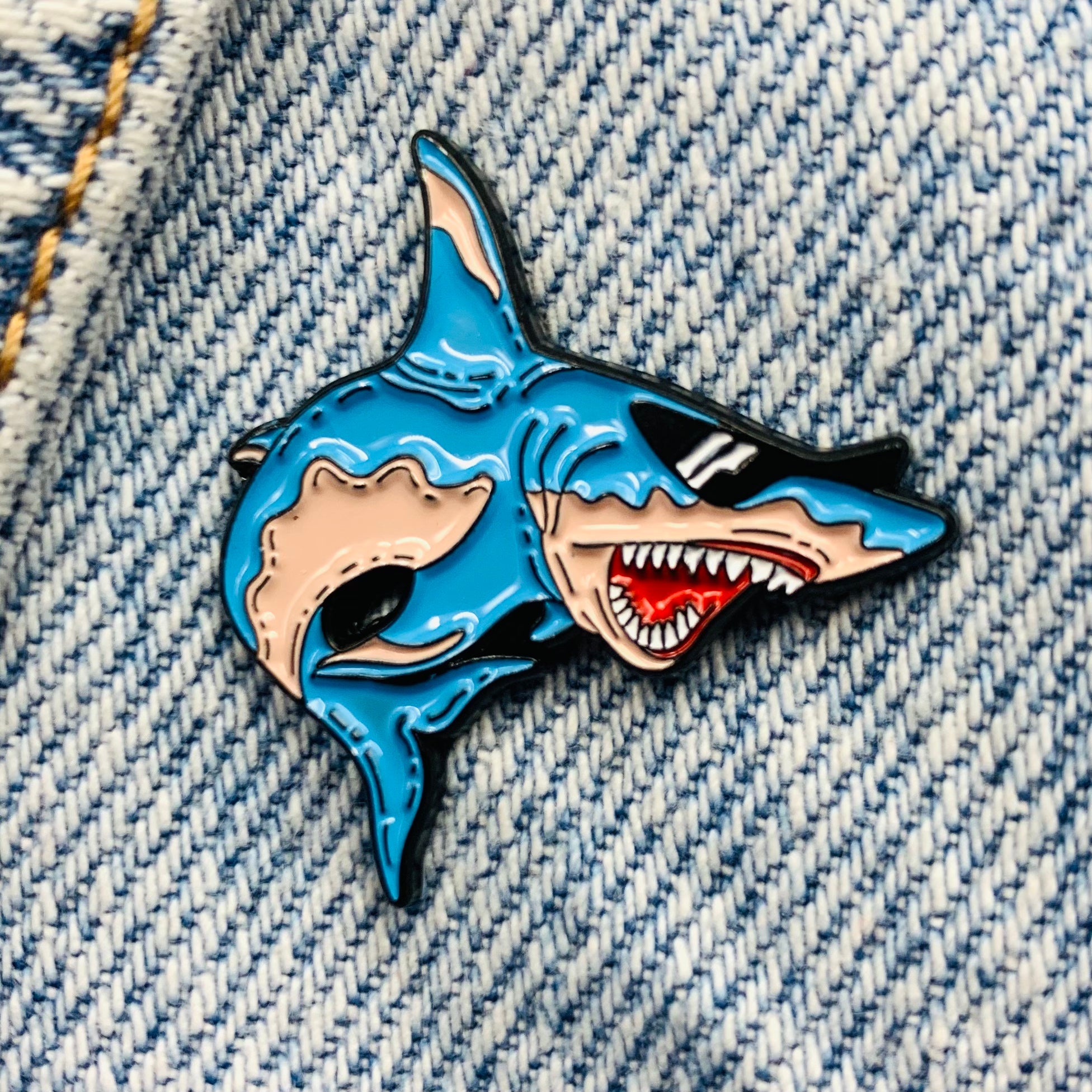 Shark with sunglasses Enamel Pin