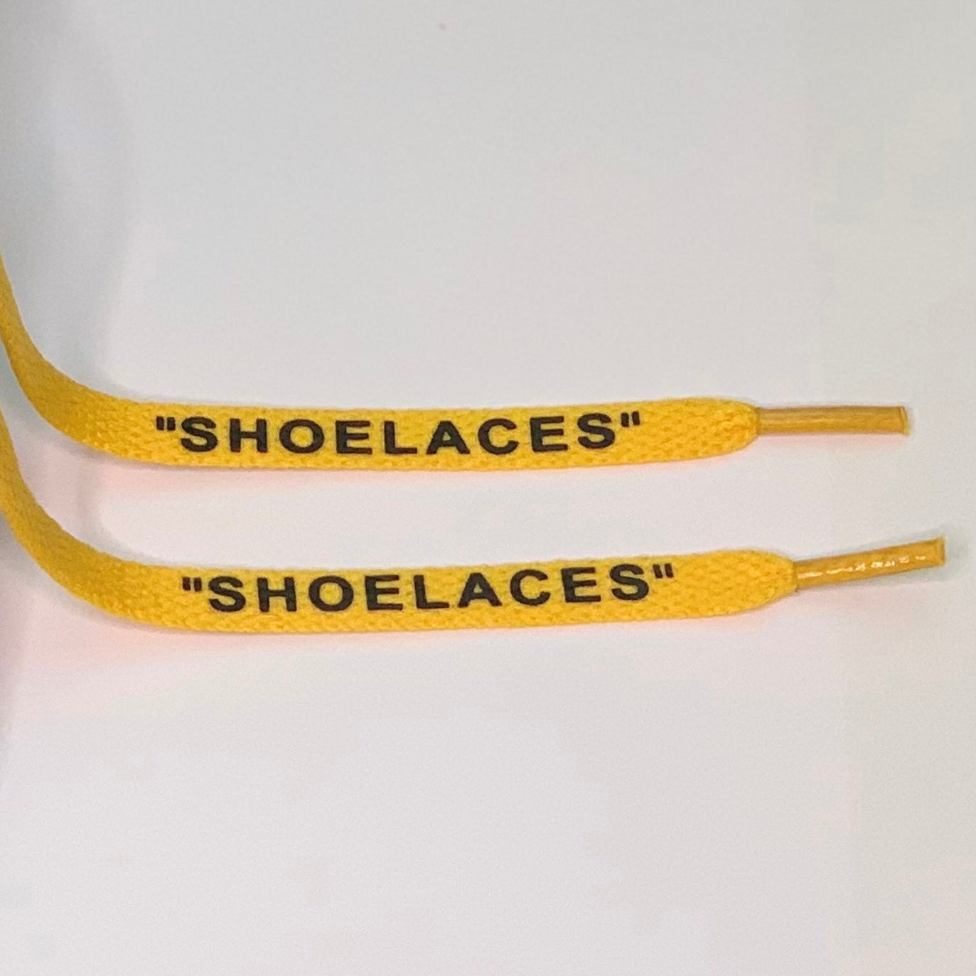 Yellow print Shoeloaces 140cm