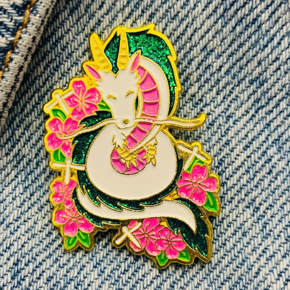 Glitter dragon Enamel Pin