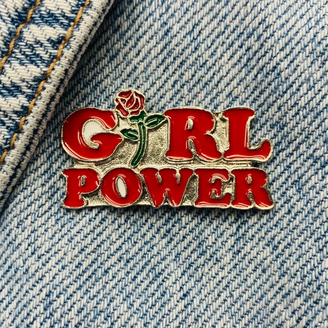 Spruch "Girl Power" Emaille Pin