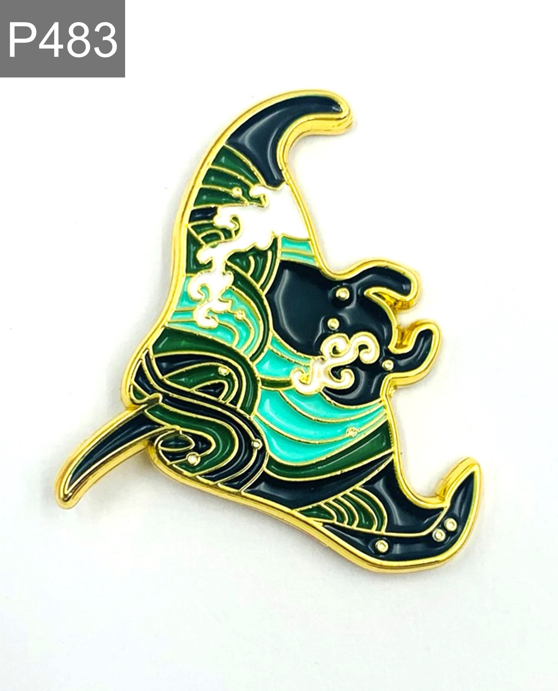 Ray Enamel Pin