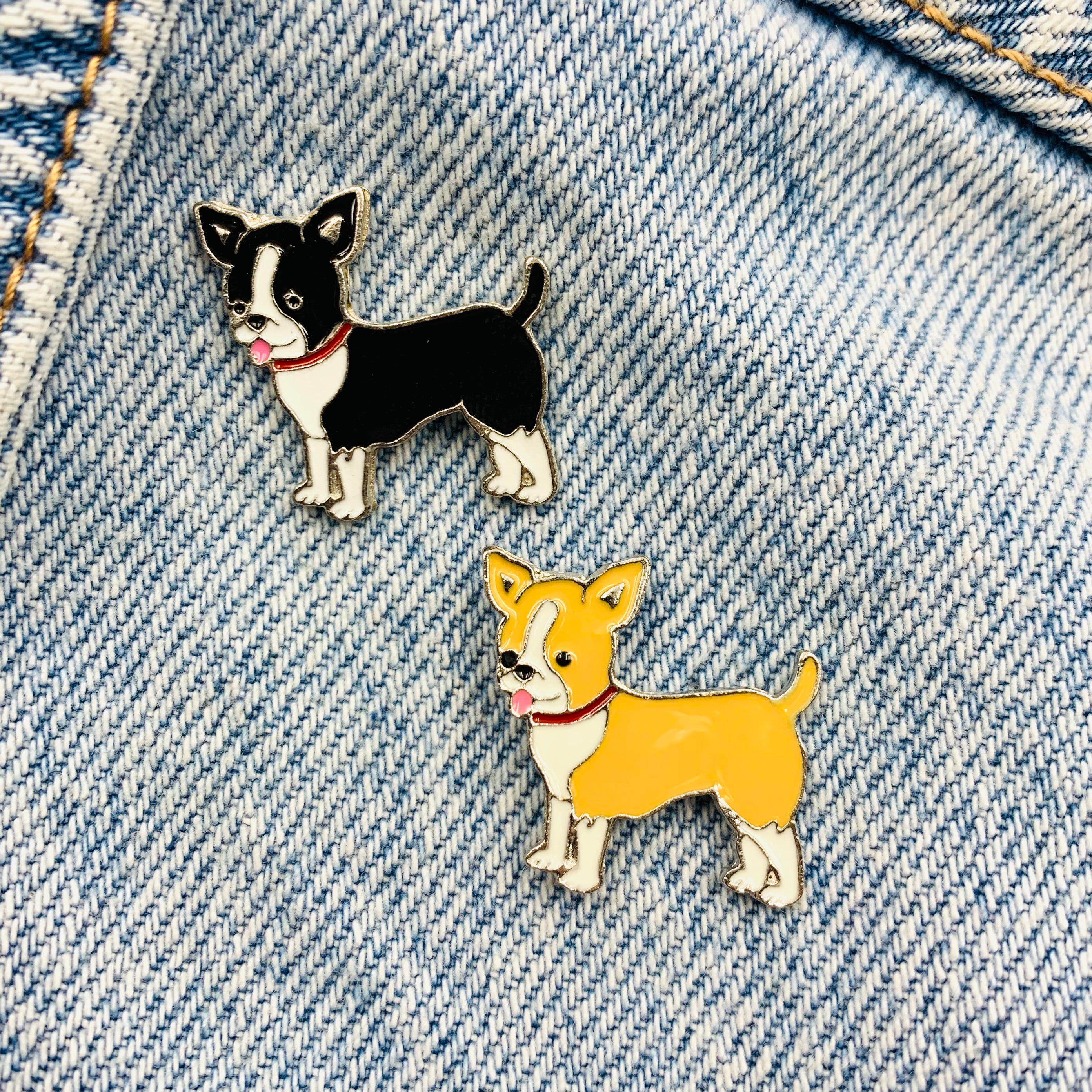 Chihuahua Emaille Pins