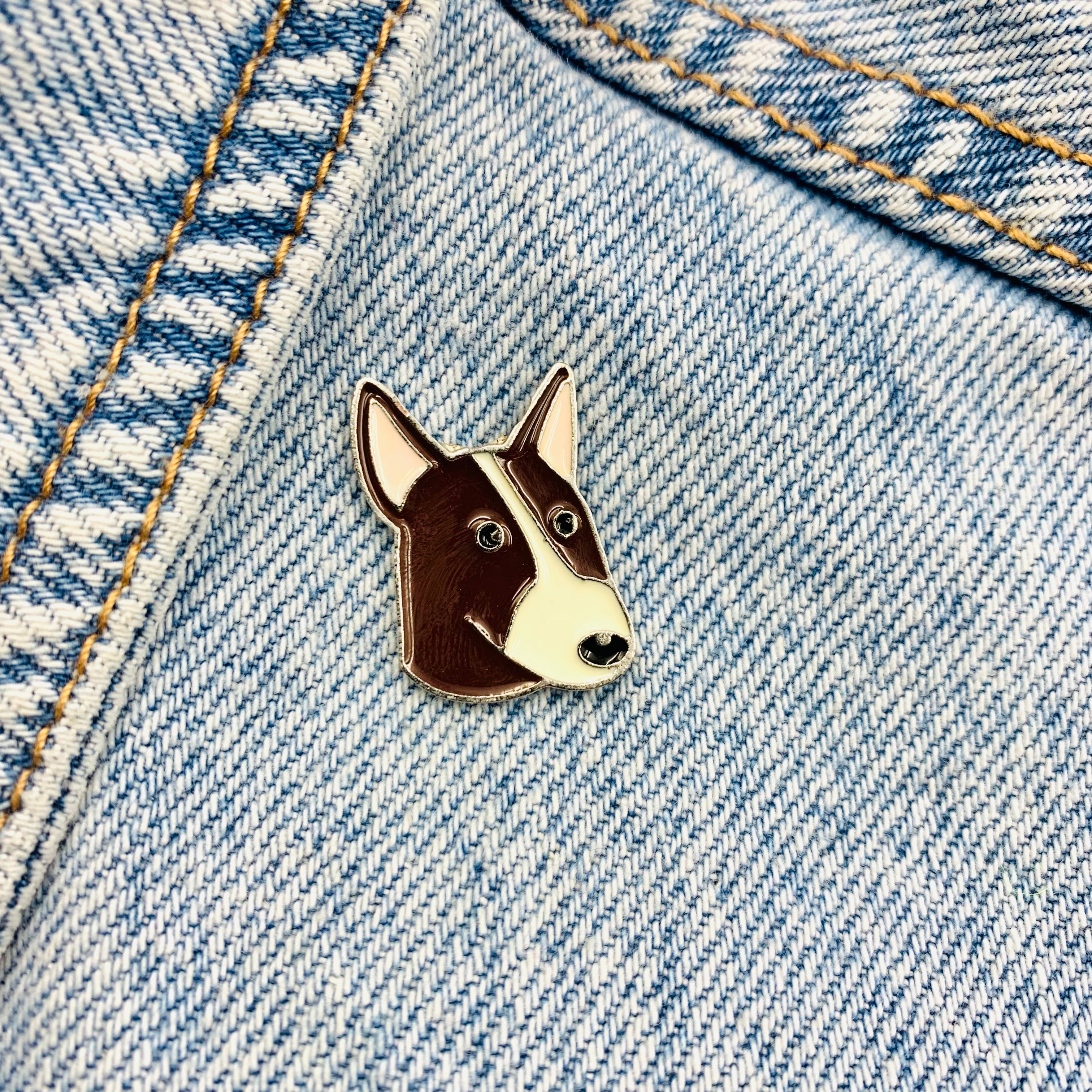 Bull Terrier Emaille Pins